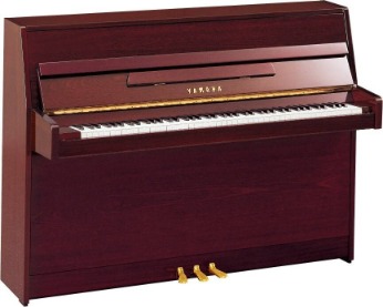 Piano Vertical Yamaha JU109 Caoba de 109CM.