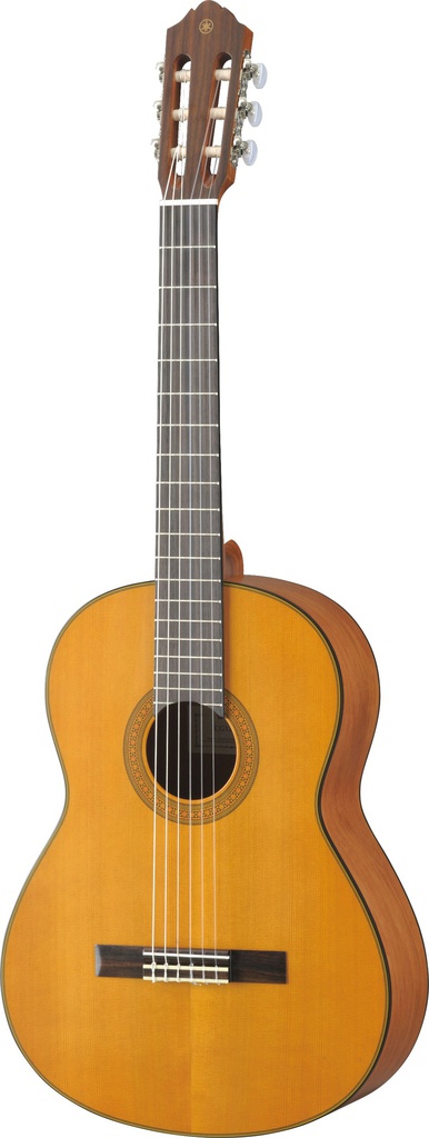 Guitarra Yamaha CG122MC (Tapa de cedro maciza)